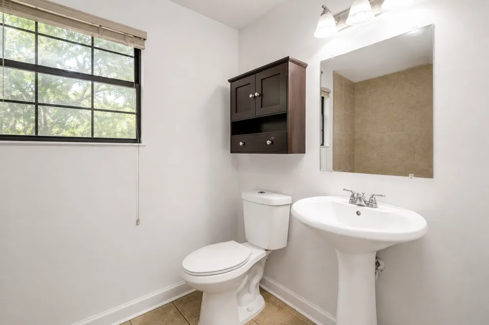 4001 Maplewood Avenue #B Austin, TX 78722