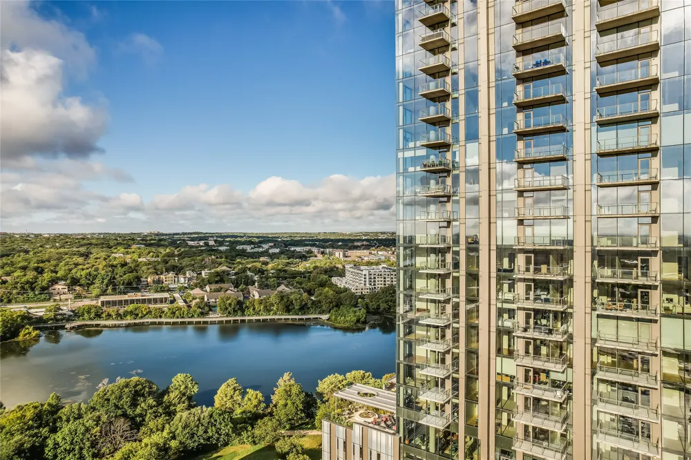 44 East Avenue #2903 Austin, TX 78701