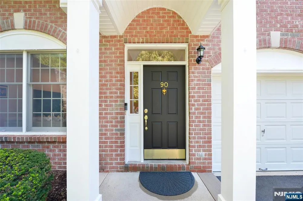 90 Summer Hill Road 90 Wayne, NJ 07470