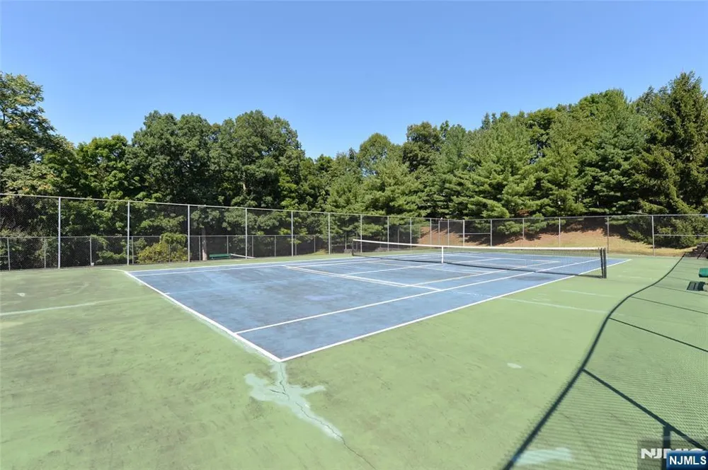 90 Summer Hill Road 90 Wayne, NJ 07470
