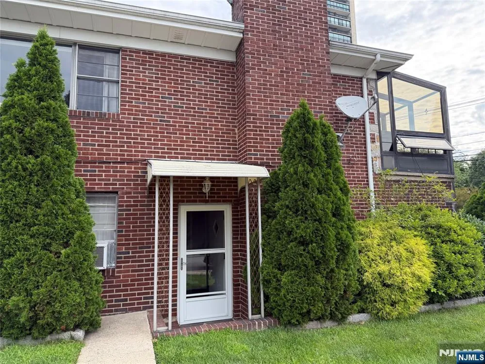1441 Palisade Avenue Fort Lee, NJ 07024