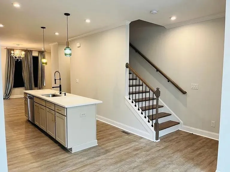2635 Creekside Drive NW Atlanta, GA 30318
