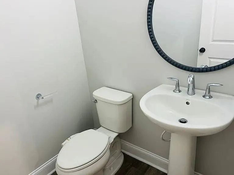 2635 Creekside Drive NW Atlanta, GA 30318