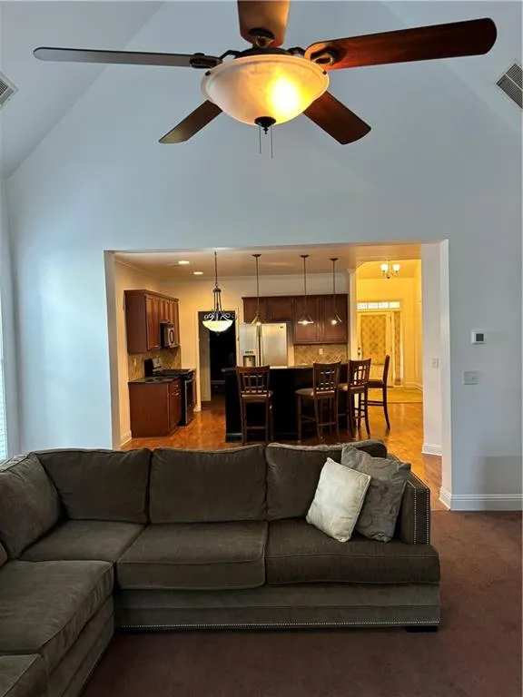 16 Plum Blossom Lane Hampton, GA 30228