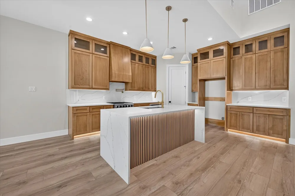 114 Emma Street Red Oak, TX 75154