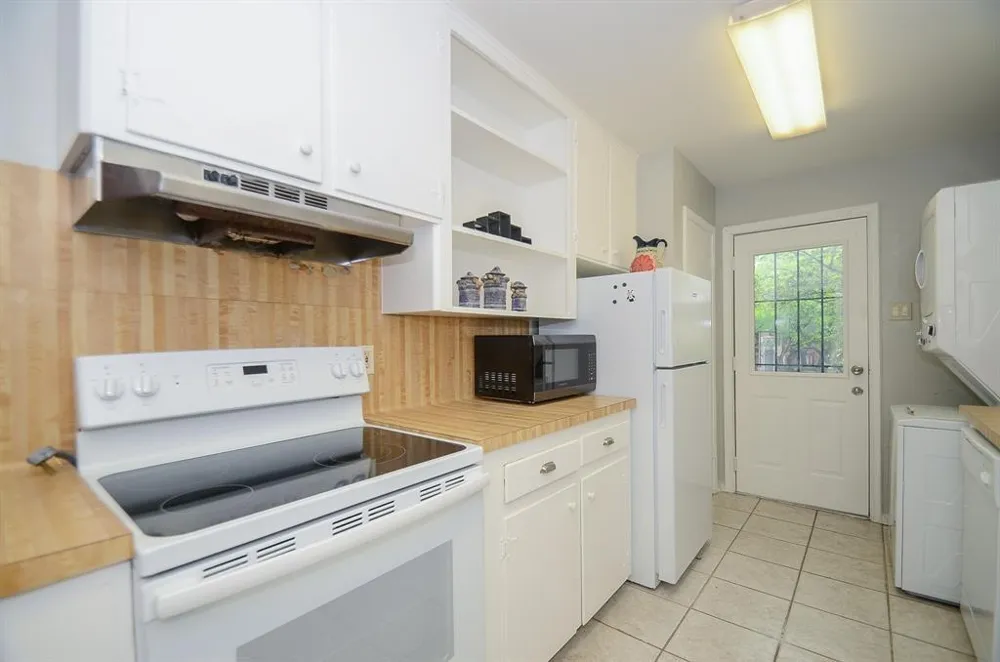 5230 Arboles Drive #A-4 Houston, TX 77035