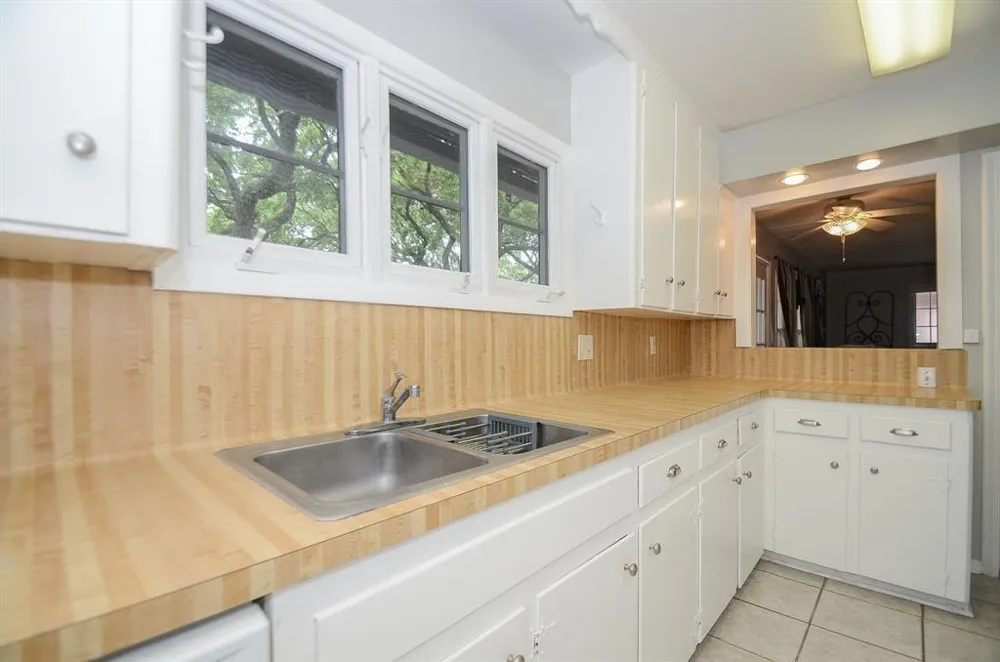 5230 Arboles Drive #A-4 Houston, TX 77035