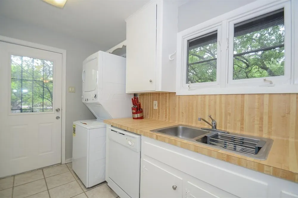 5230 Arboles Drive #A-4 Houston, TX 77035