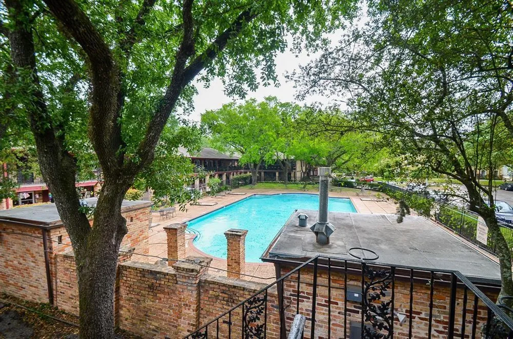 5230 Arboles Drive #A-4 Houston, TX 77035