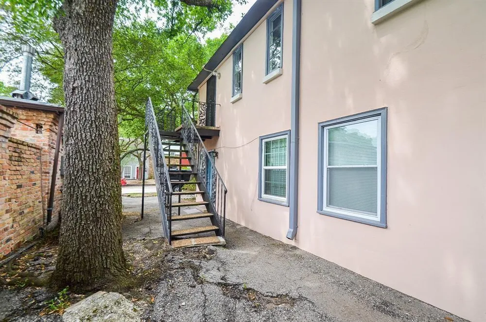 5230 Arboles Drive #A-4 Houston, TX 77035