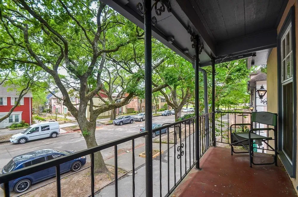 5230 Arboles Drive #A-4 Houston, TX 77035