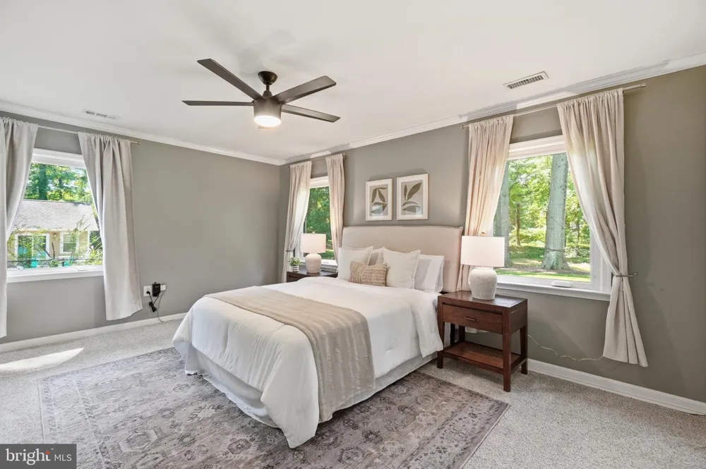 7712 FRANCES DRIVE Alexandria, VA 22306