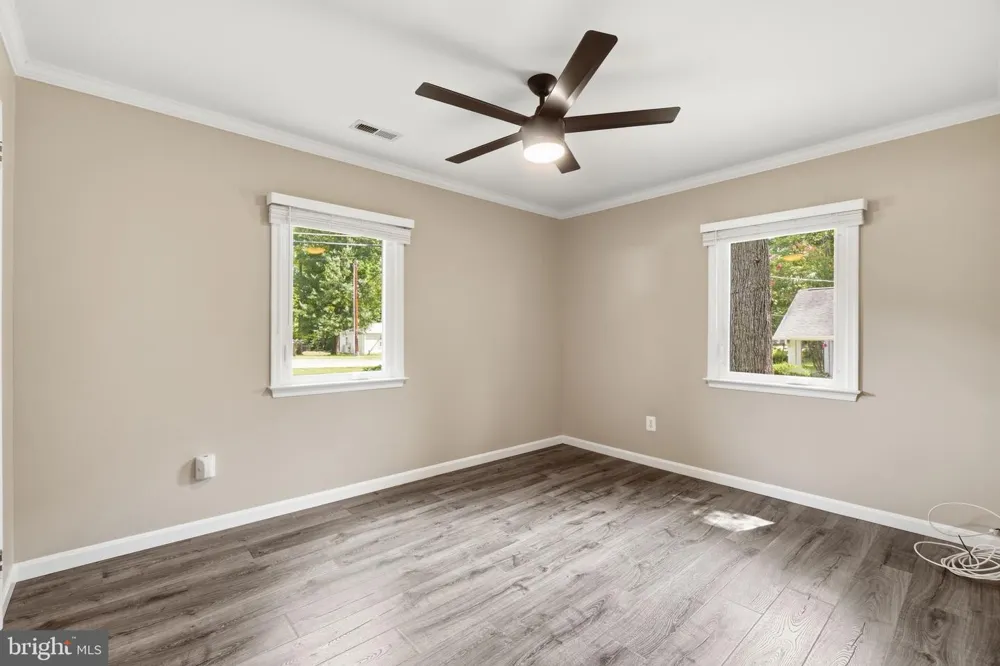 7712 FRANCES DRIVE Alexandria, VA 22306