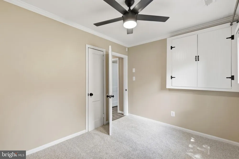 7712 FRANCES DRIVE Alexandria, VA 22306