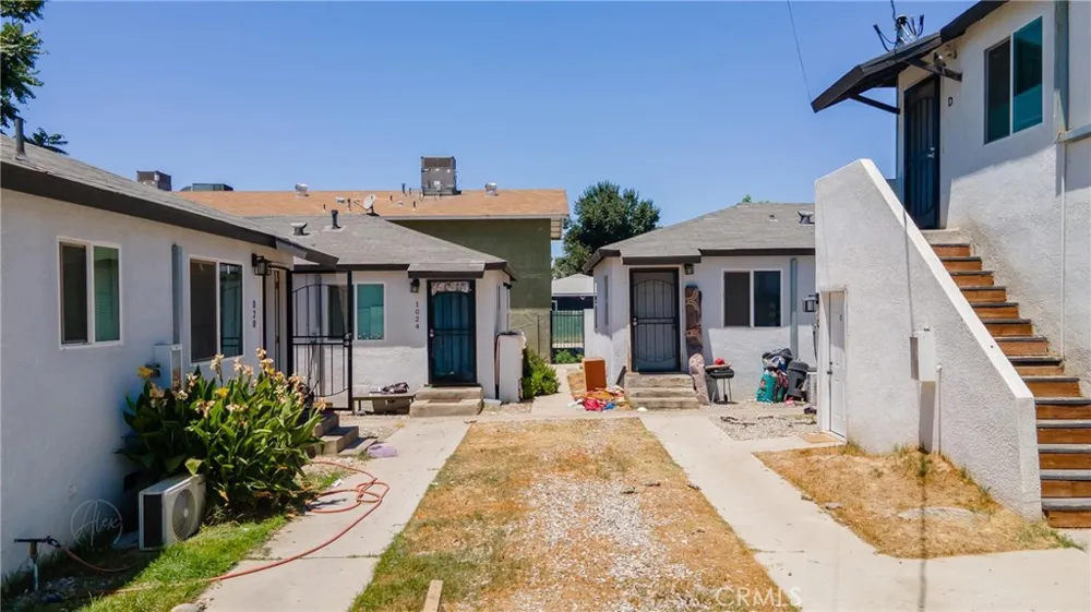 1018 Miller Bakersfield, CA 93305