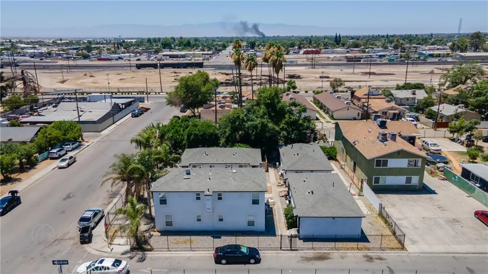1018 Miller Bakersfield, CA 93305