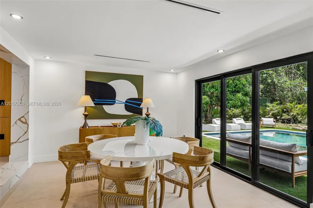 8835 NE 9th Ct Miami, FL 33138