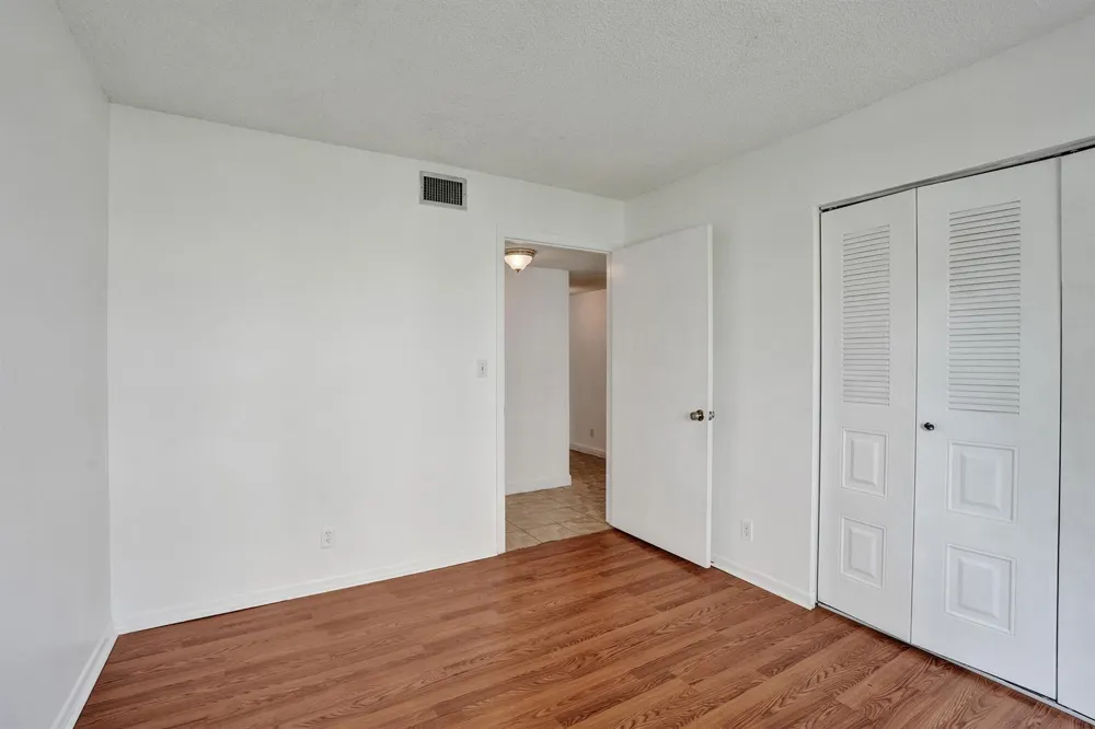 8030 Hampton Boulevard #106 North Lauderdale, FL 33068