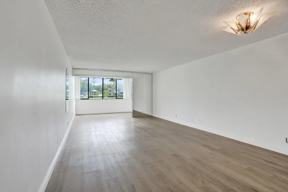 8030 Hampton Boulevard #106 North Lauderdale, FL 33068