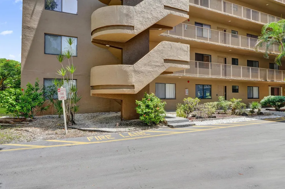 8030 Hampton Boulevard #106 North Lauderdale, FL 33068