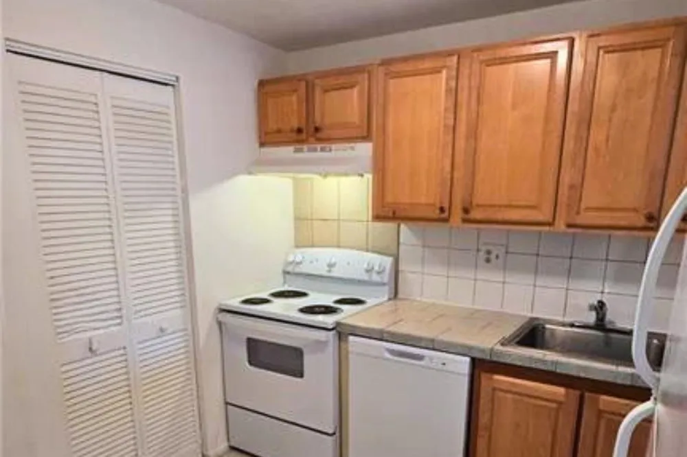 7801 Colony Circle S #106 Tamarac, FL 33321