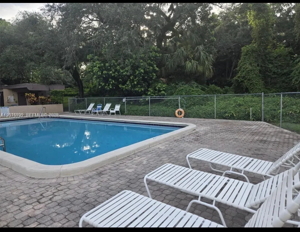 9400 Live Oak Pl #205 Davie, FL 33324