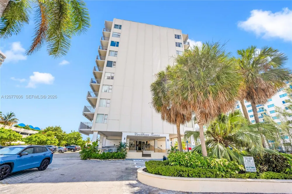 7545 E Treasure Dr #9A North Bay Village, FL 33141