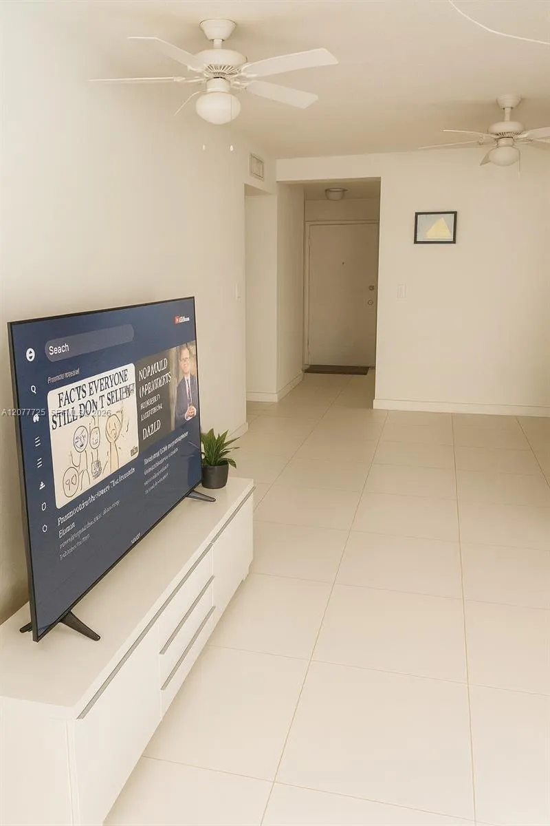 610 NE 12th Ave #308 Hallandale Beach, FL 33009