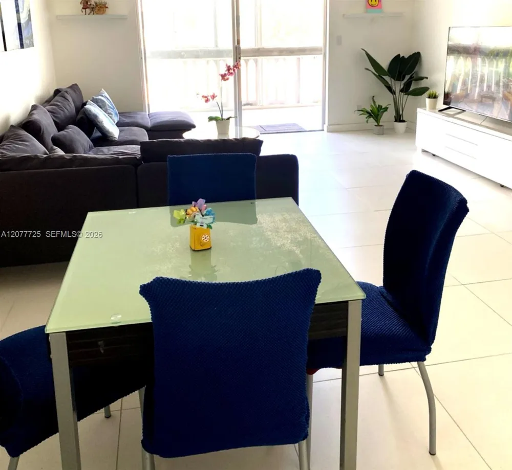 610 NE 12th Ave #308 Hallandale Beach, FL 33009