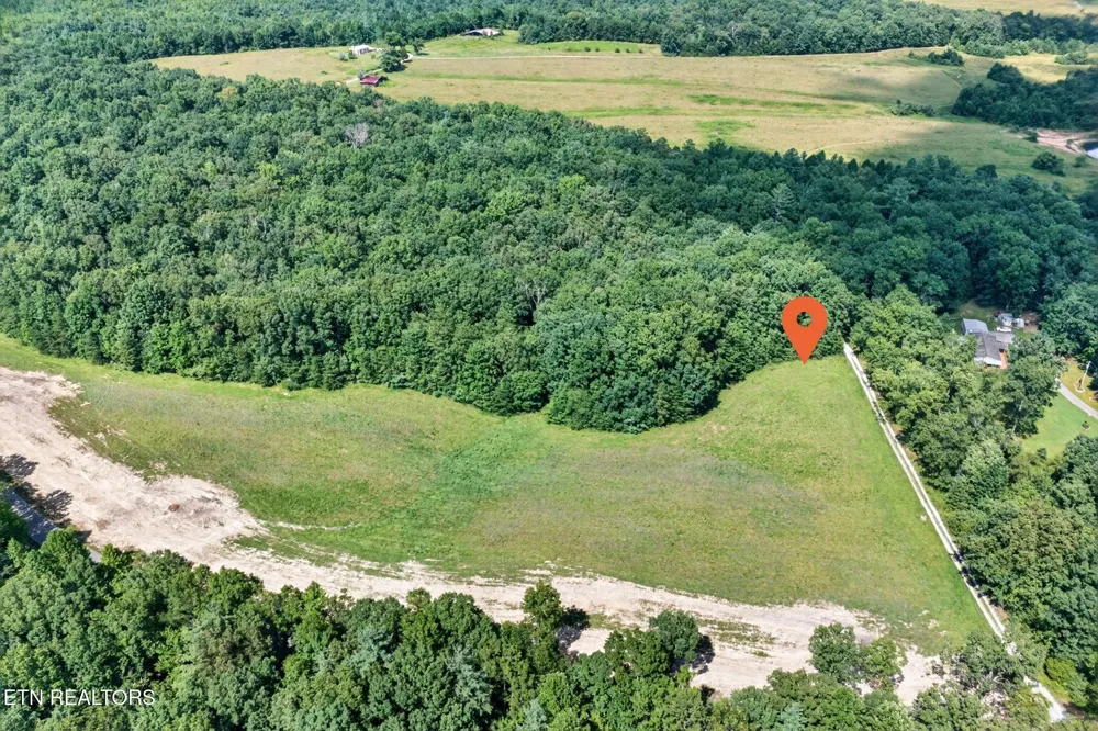 17 Smith Mountain Rd Rockwood, TN 37854