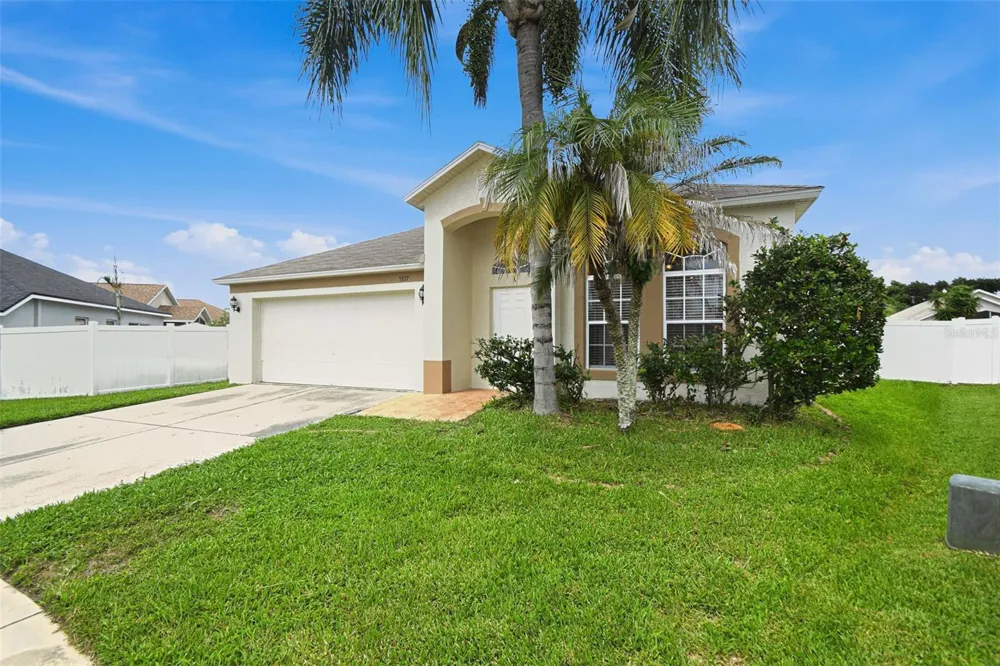 5337 OUTLOOK WAY Zephyrhills, FL 33541