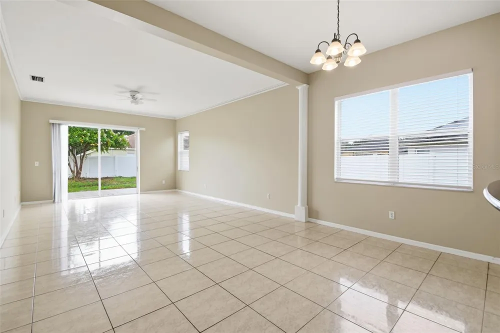5337 OUTLOOK WAY Zephyrhills, FL 33541