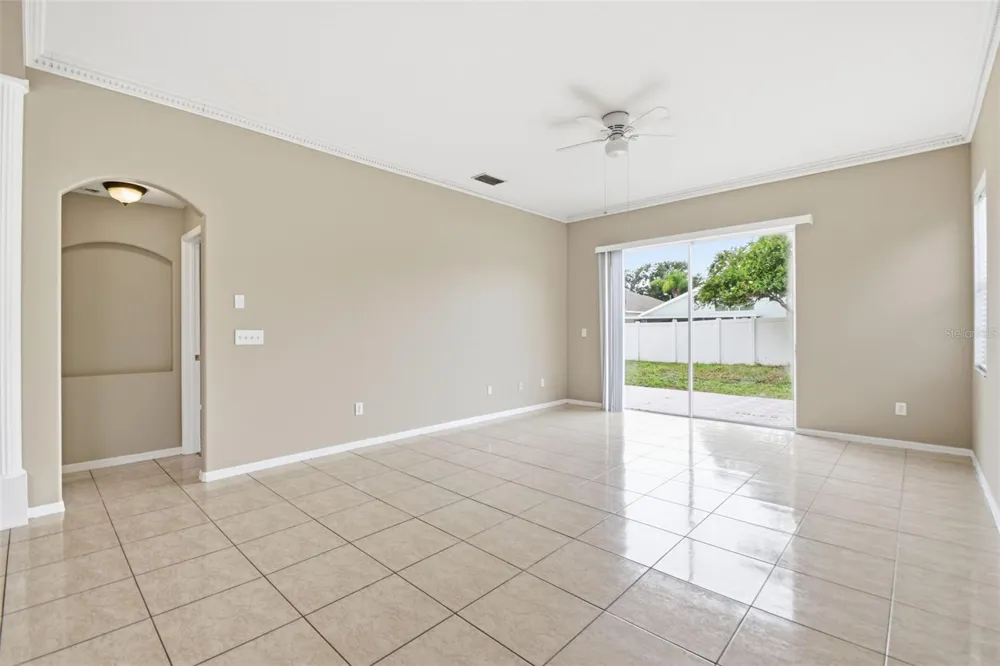 5337 OUTLOOK WAY Zephyrhills, FL 33541