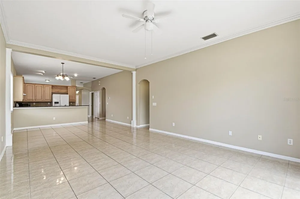 5337 OUTLOOK WAY Zephyrhills, FL 33541