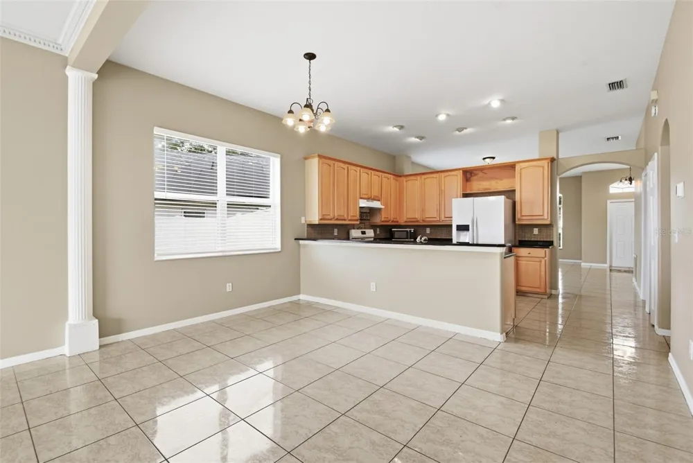 5337 OUTLOOK WAY Zephyrhills, FL 33541