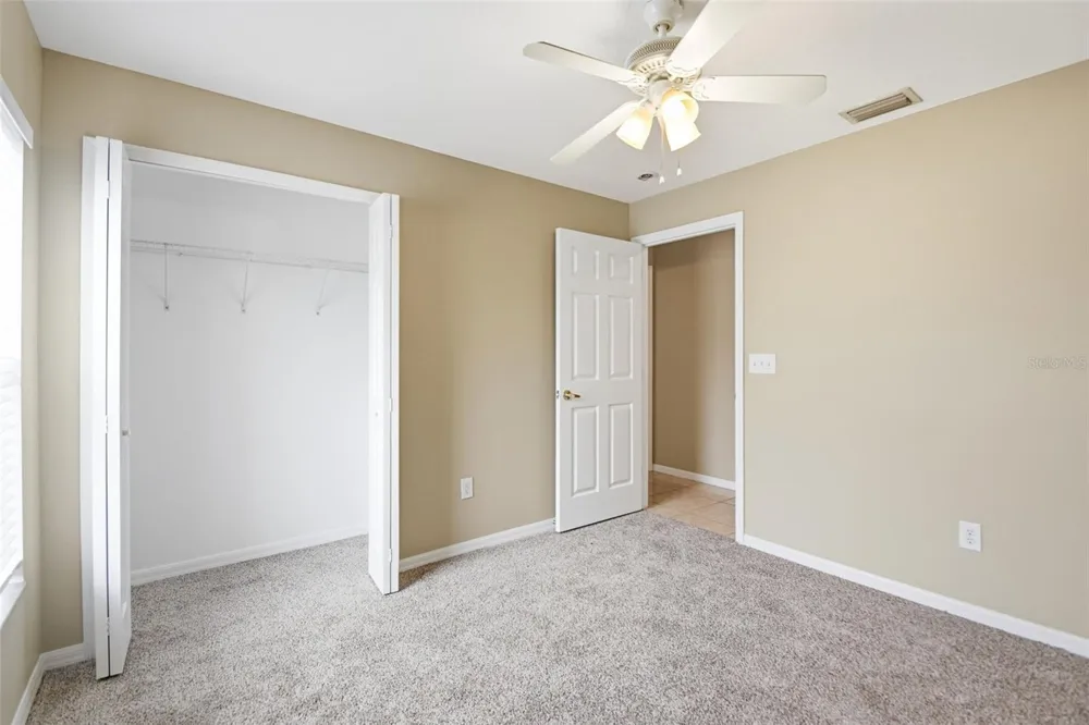 5337 OUTLOOK WAY Zephyrhills, FL 33541