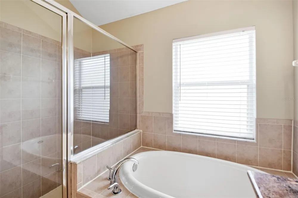 5337 OUTLOOK WAY Zephyrhills, FL 33541