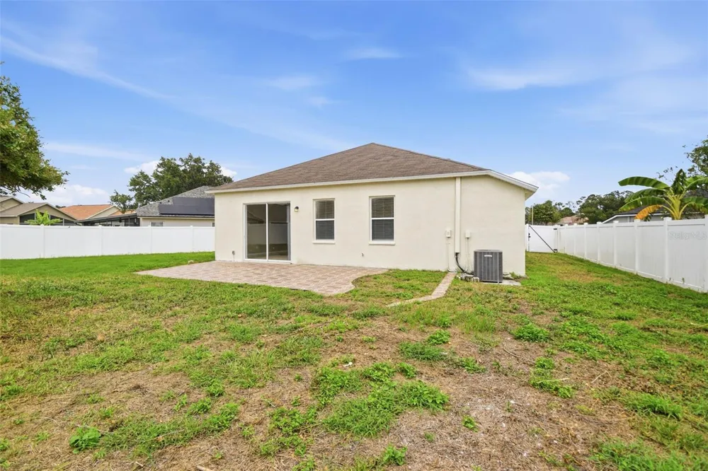 5337 OUTLOOK WAY Zephyrhills, FL 33541