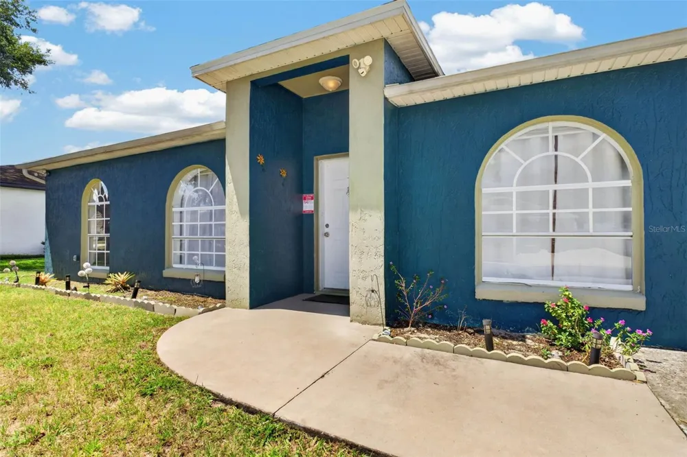 125 CHEROKEE DRIVE Auburndale, FL 33823