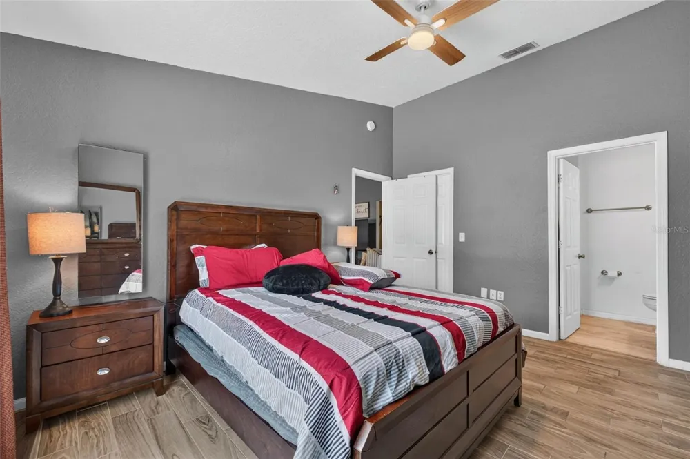 125 CHEROKEE DRIVE Auburndale, FL 33823