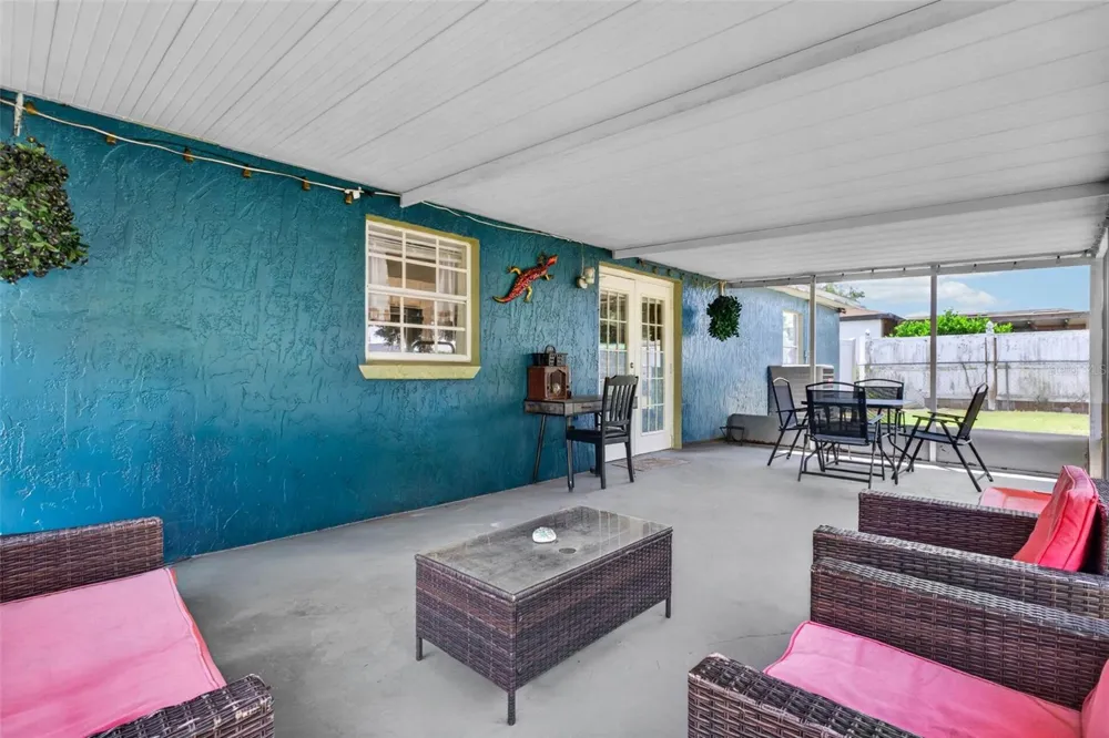 125 CHEROKEE DRIVE Auburndale, FL 33823