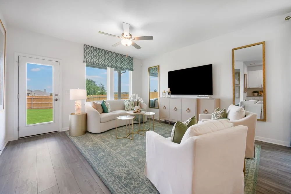 219 Mad Pupper Drive Buda, TX 78610