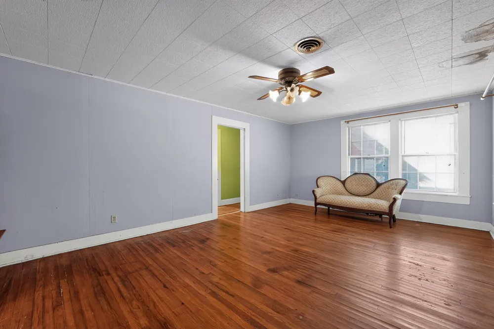 316 Guadalupe Street Lockhart, TX 78644