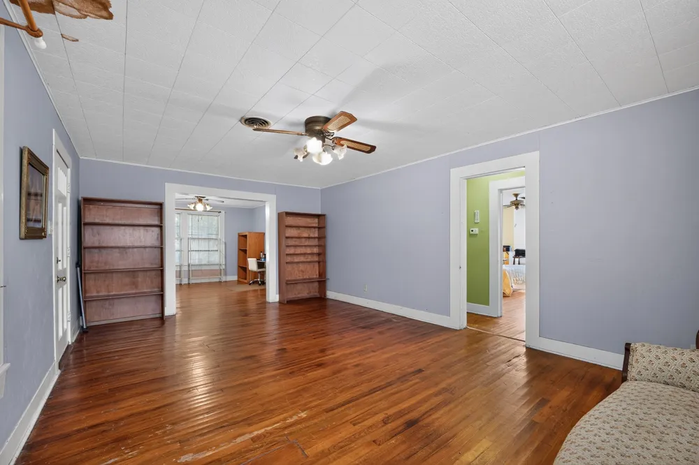 316 Guadalupe Street Lockhart, TX 78644