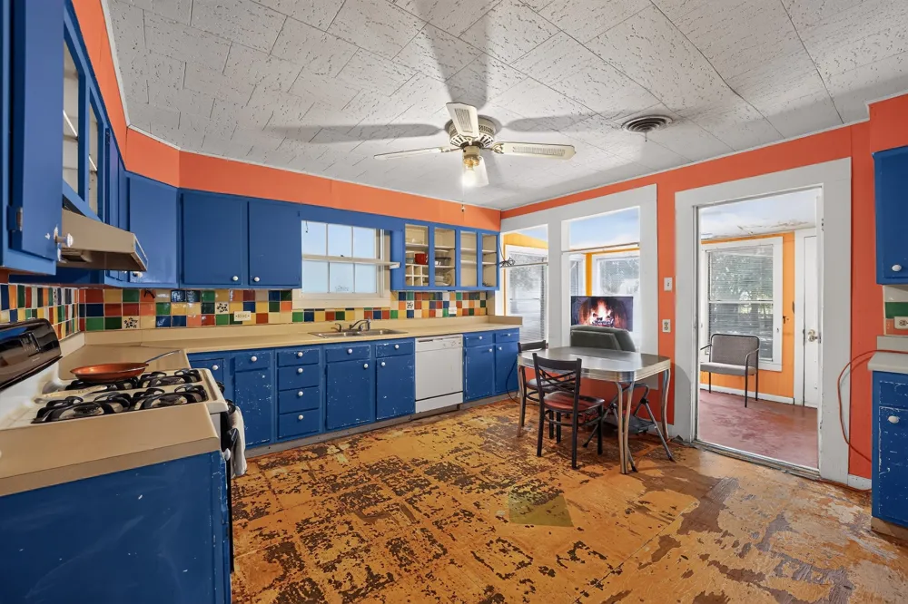 316 Guadalupe Street Lockhart, TX 78644