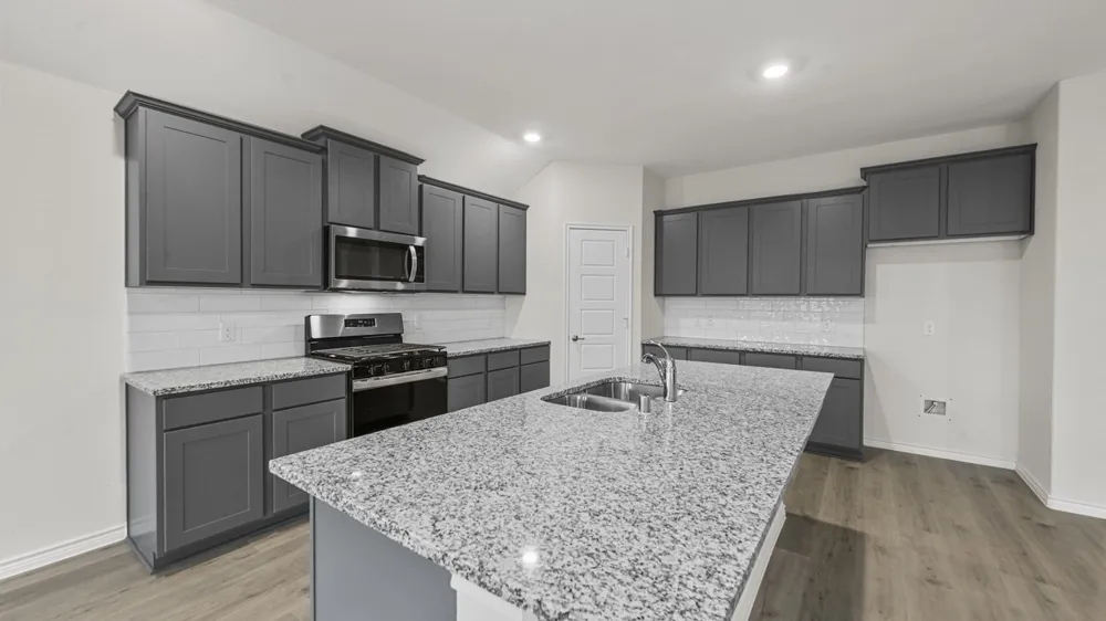 652 Lakepointe Boulevard Lavon, TX 75166