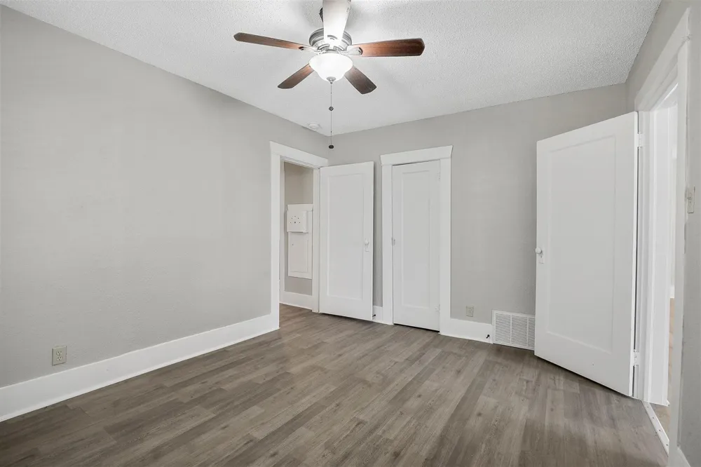 509 E Heron Denison, TX 75021