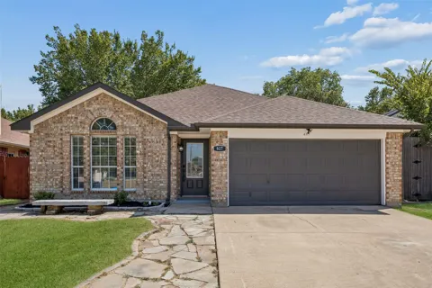 617 Forest Oaks Drive