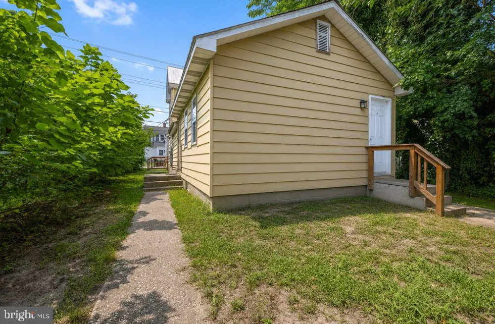 313 WASHINGTON STREET Cambridge, MD 21613