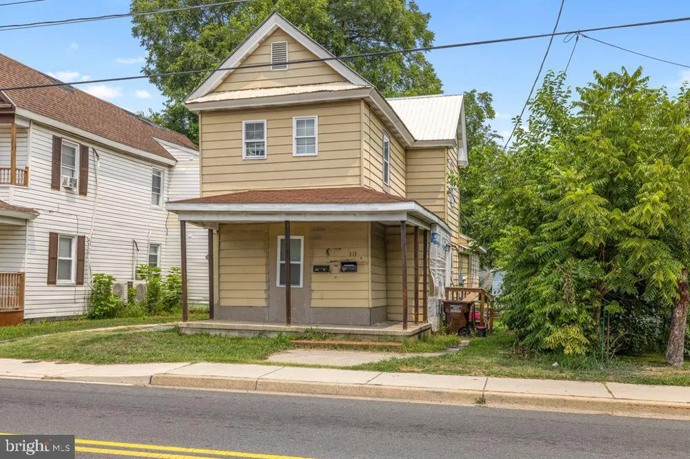 313 WASHINGTON STREET Cambridge, MD 21613